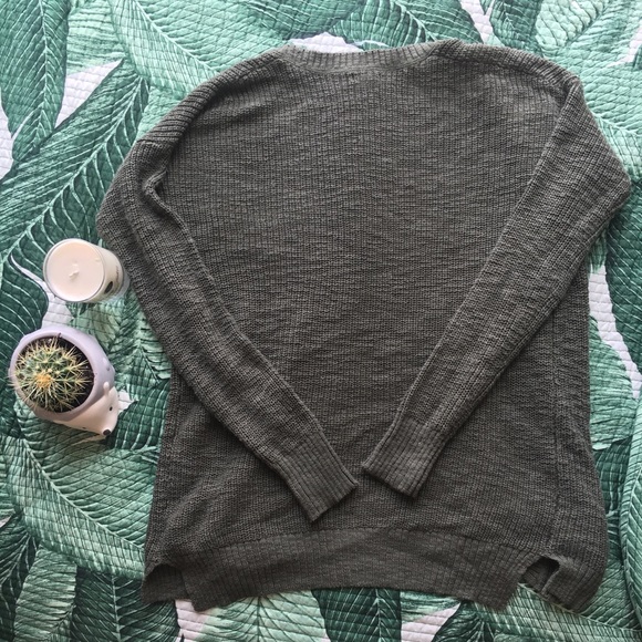 SOLD — Casual Grandpa Style Sweater - Picture 4 of 4